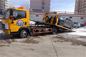 八里庄救援拖车费用怎么算